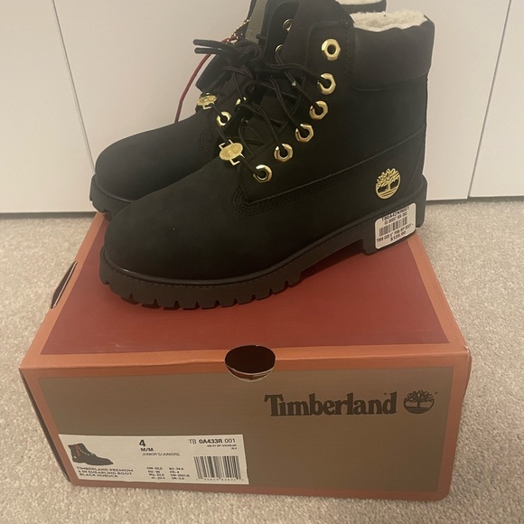 Brand new black Timberland boots - Picture 2 of 4